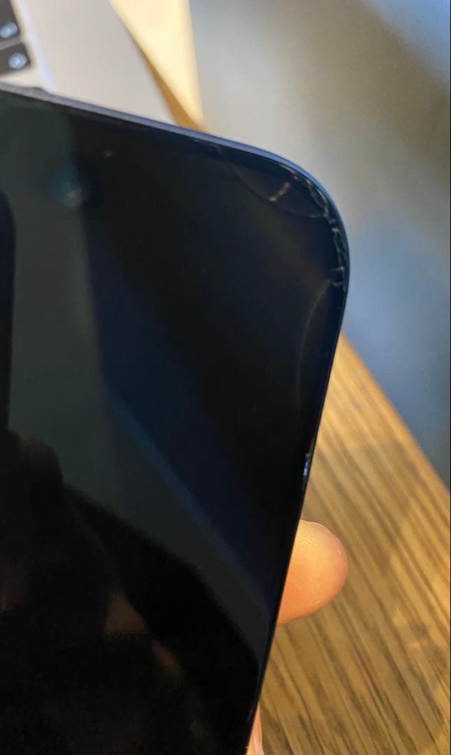 iPhone17promax 256GB 傷割れあり　本体のみ