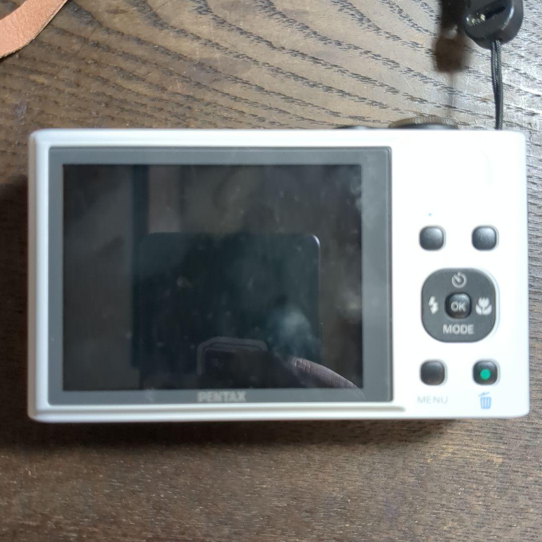 PENTAX Optio RZ18 ホワイト 16メガピクセル