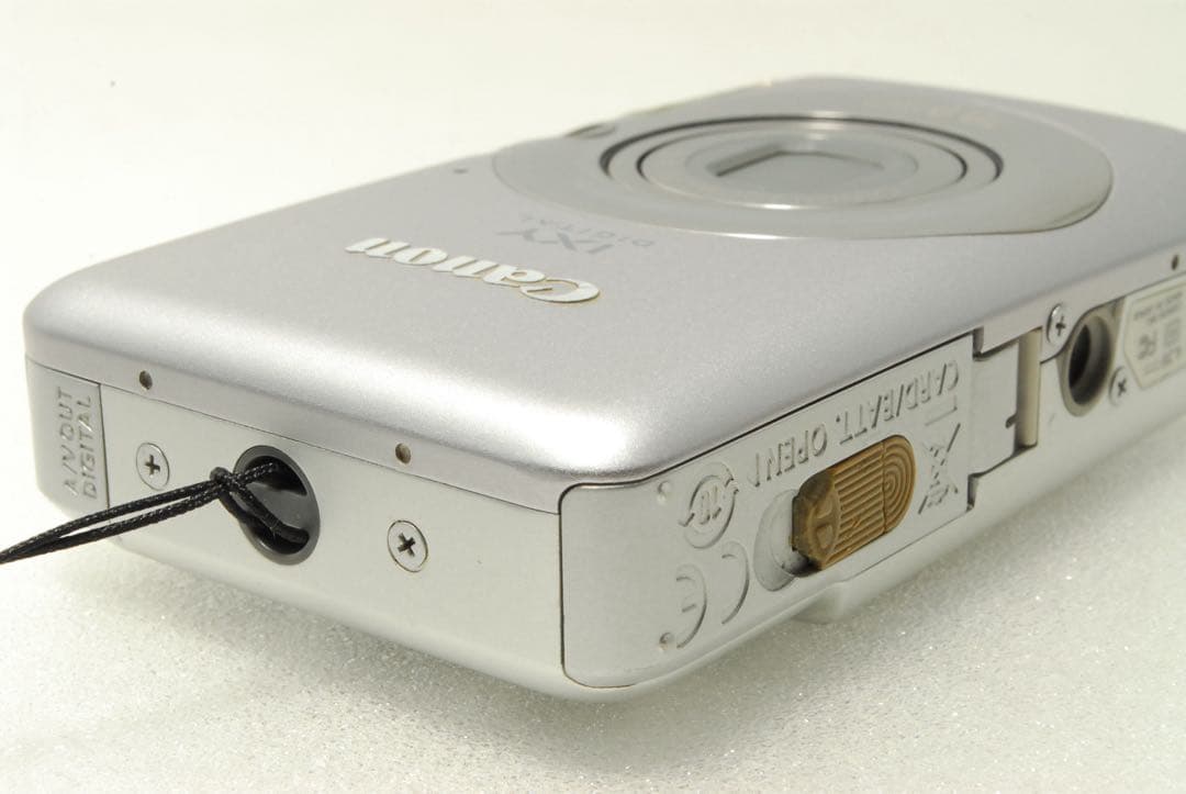 Canon IXY 110 IS❤️スマホ転送 動作確認済 キヤノン シルバー