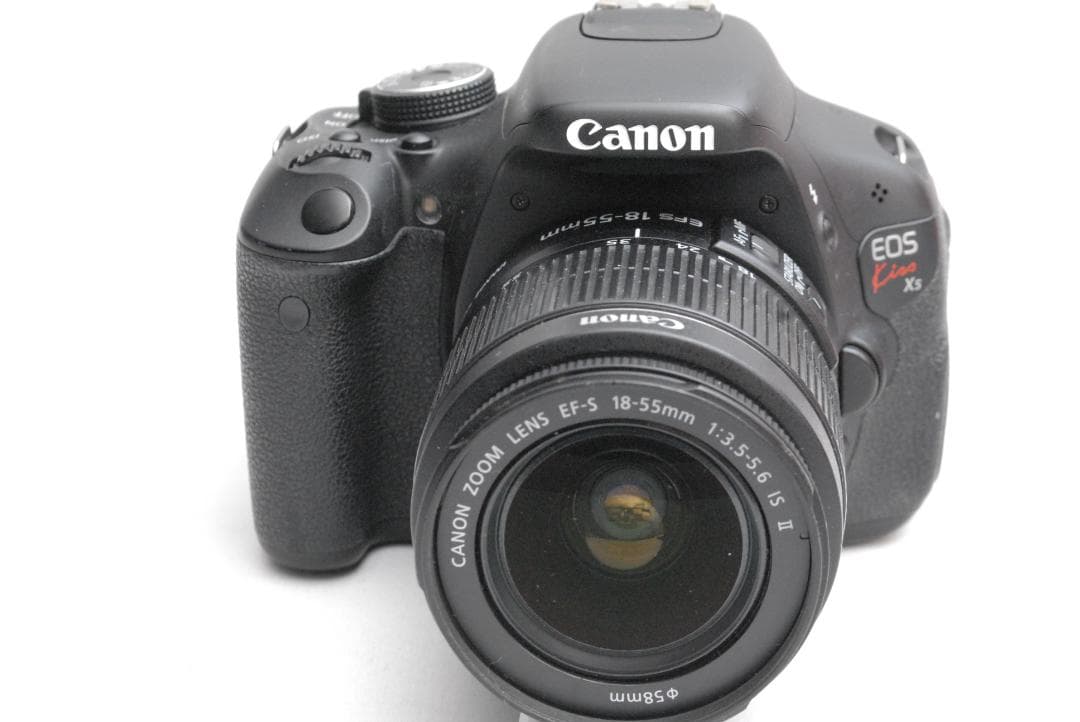 Canon EOS kiss X5/EFS-18-55mm ISⅡ (良品）
