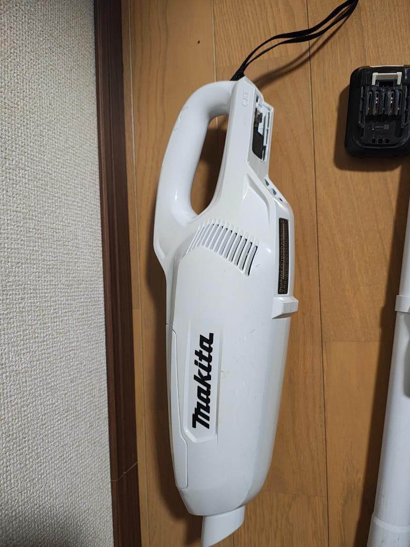 マキタ★コードレスクリーナー★CL107FD★バッテリーの状態良好★3