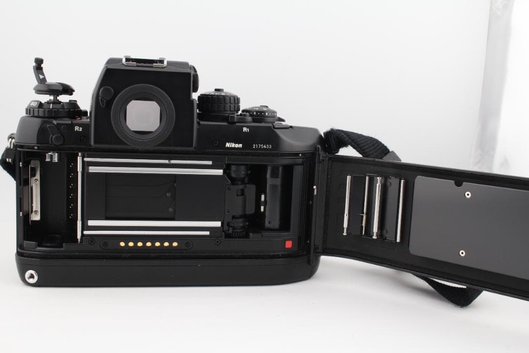 ★極上品★ニコン NIKON F4 ボディ ★　＃68