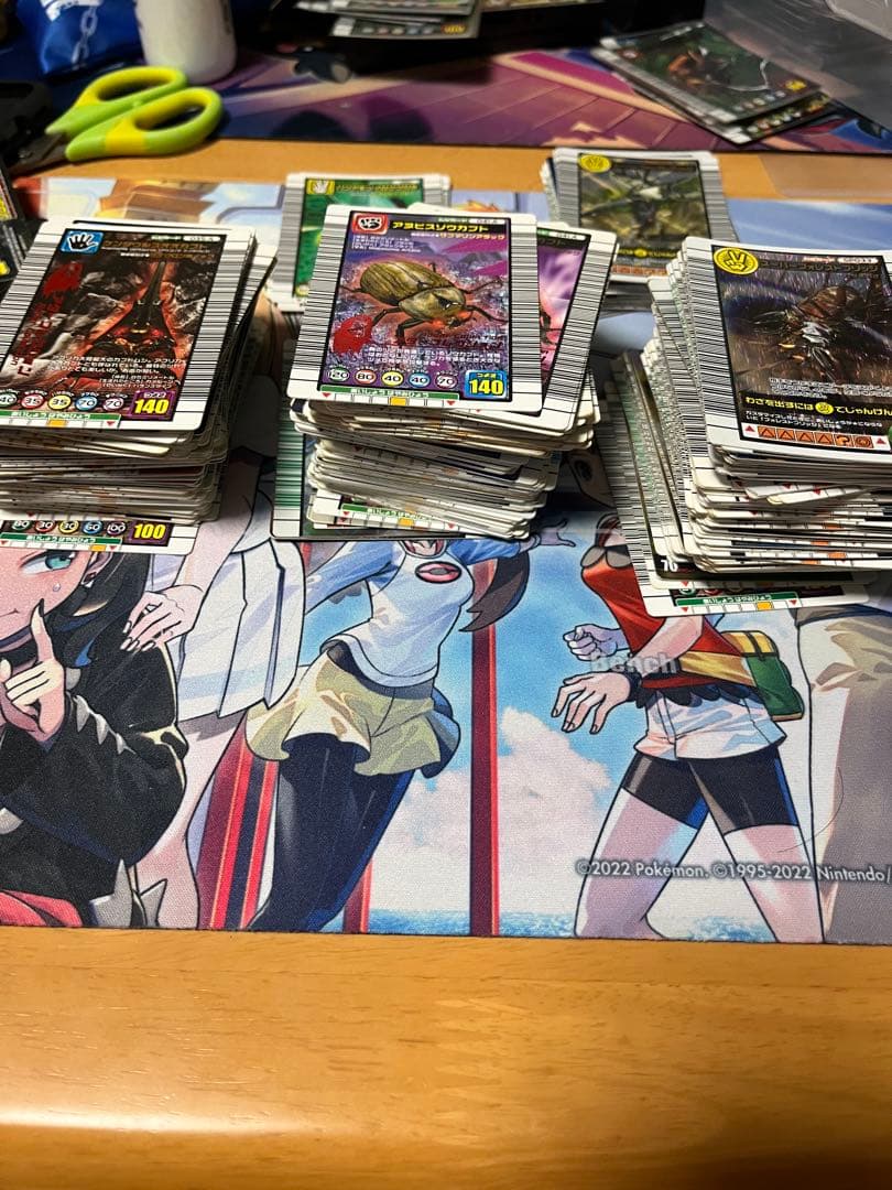 ムシキング 引退品 334枚(5周年なし、シリーズバラバラ)