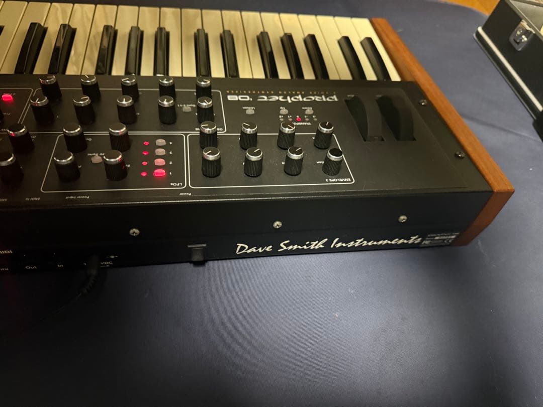 鍵盤楽器 Dave Smith Instruments Prophet 08 PE