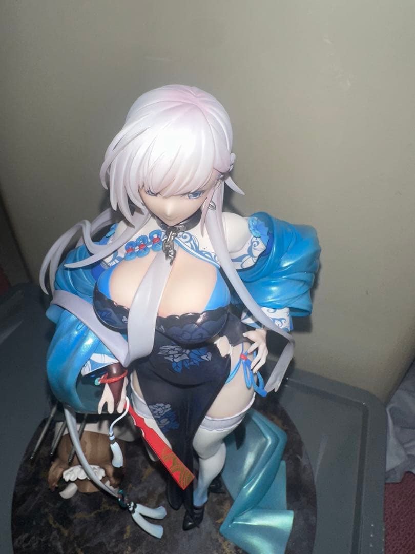 アズールレーン　ベルファスト　彩雲の薔薇ver フィギュア　箱無し