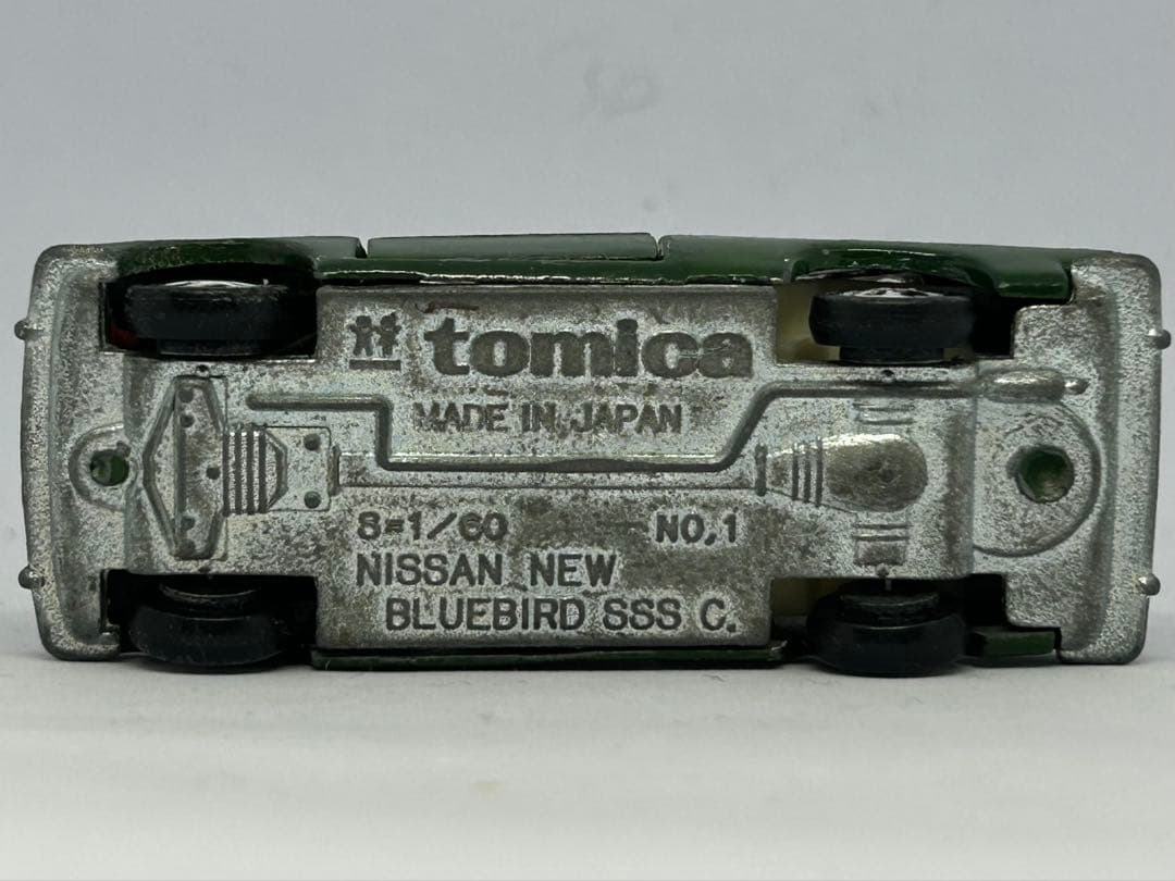 トミカ No.1 ブルーバード SSS クーペ 日本製 黒箱 1A 緑