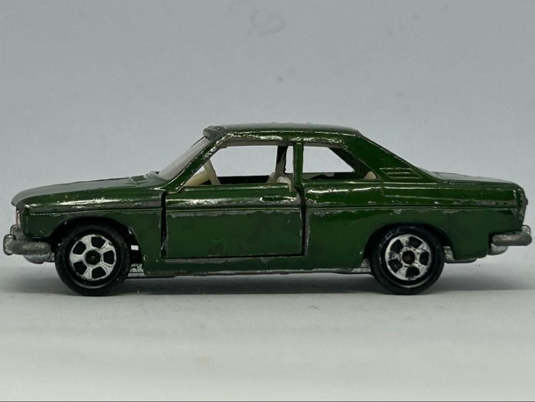 トミカ No.1 ブルーバード SSS クーペ 日本製 黒箱 1A 緑
