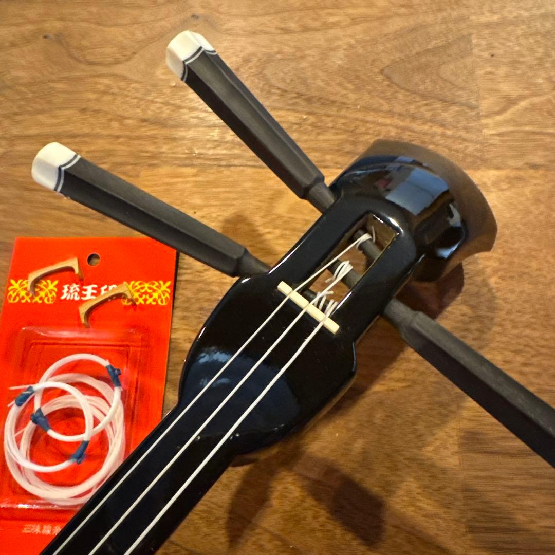 沖縄　三線　人工蛇皮製 教本付き　左利き　レフティ