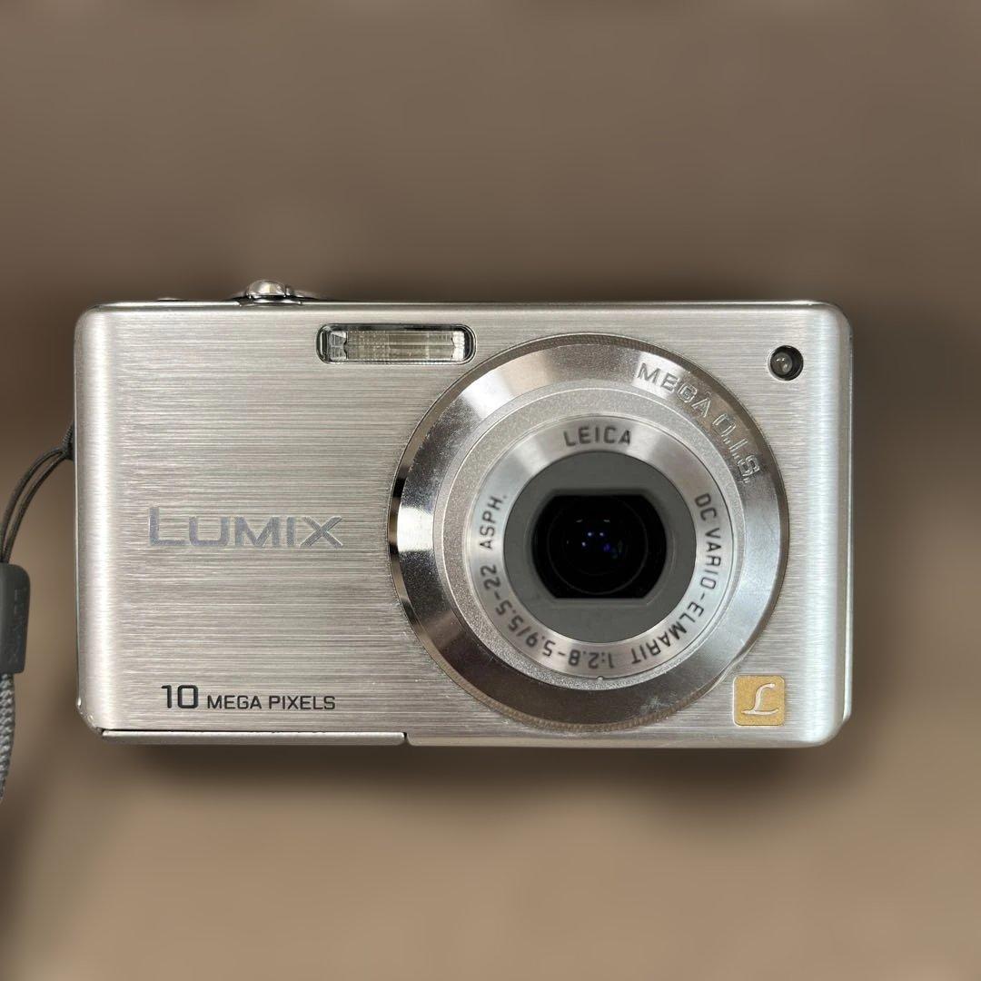 LUMIX DMC-FS7 シルバー デジタルカメラ　【動作確認済】