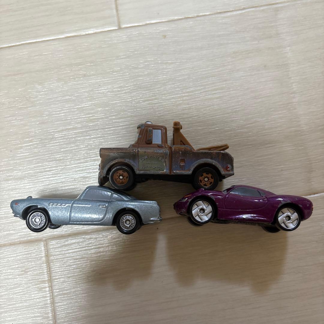 ディズニーカーズ トミカ 8台セット まとめ売り マックィーン メーター 初期