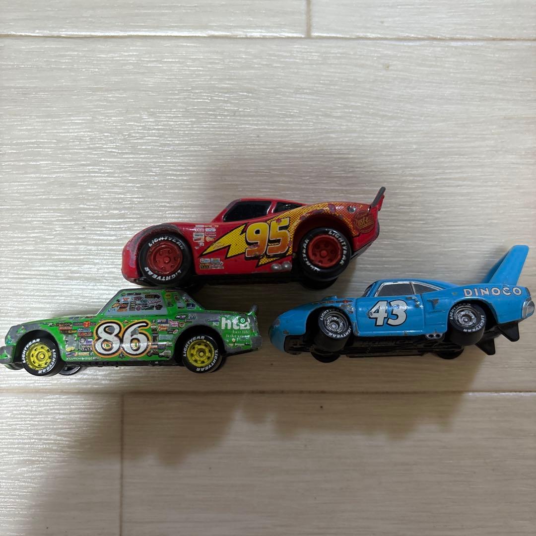 ディズニーカーズ トミカ 8台セット まとめ売り マックィーン メーター 初期