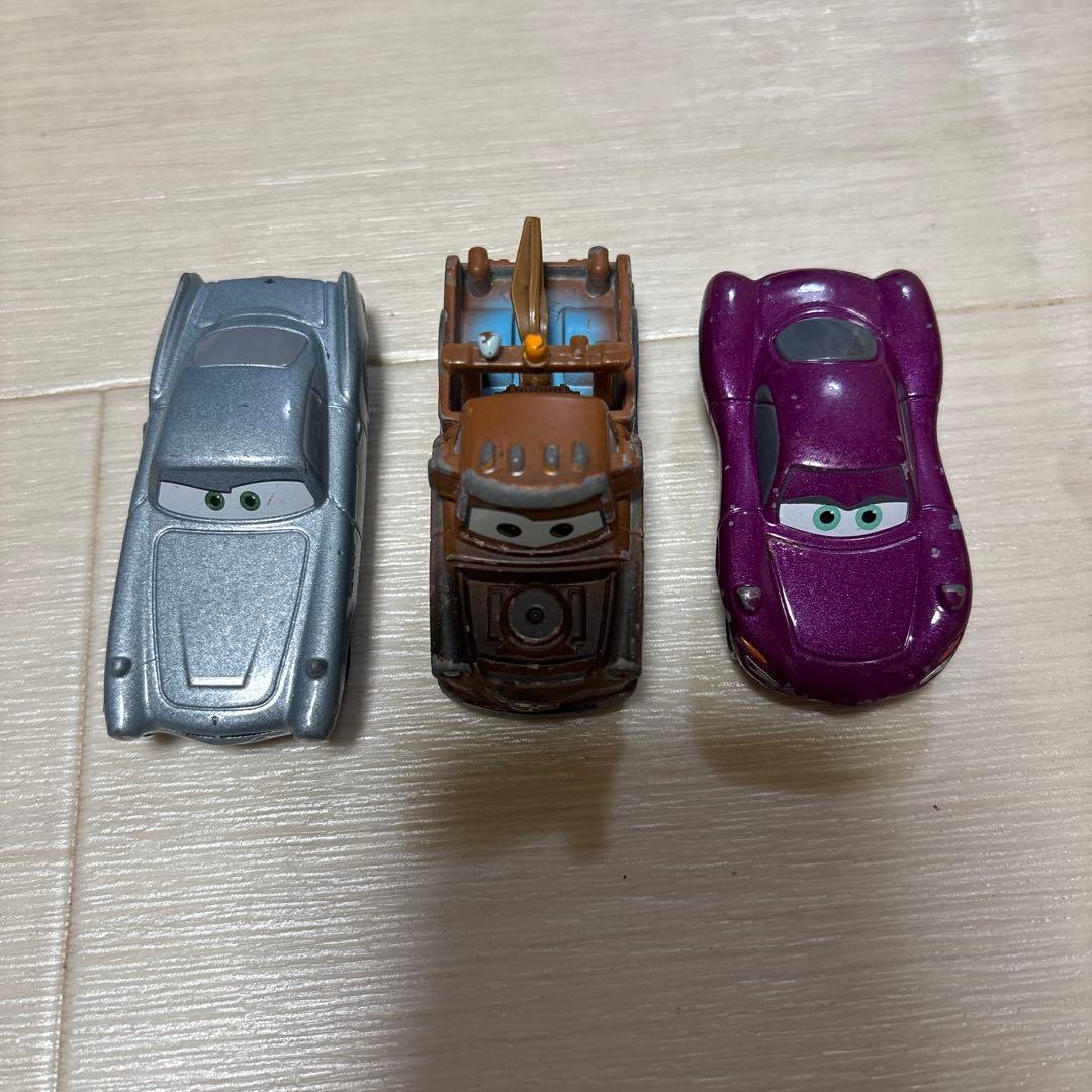 ディズニーカーズ トミカ 8台セット まとめ売り マックィーン メーター 初期