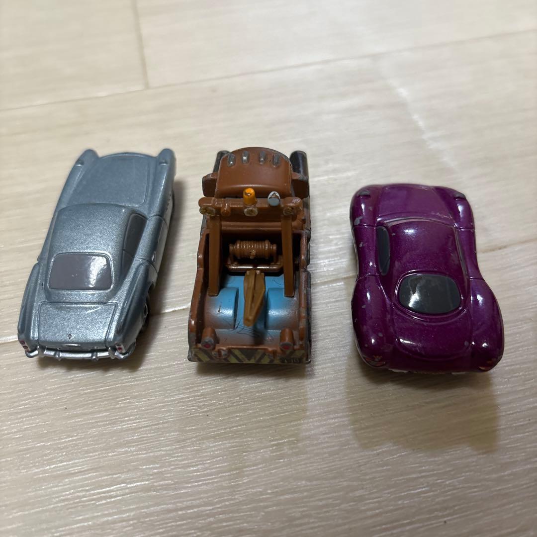 ディズニーカーズ トミカ 8台セット まとめ売り マックィーン メーター 初期