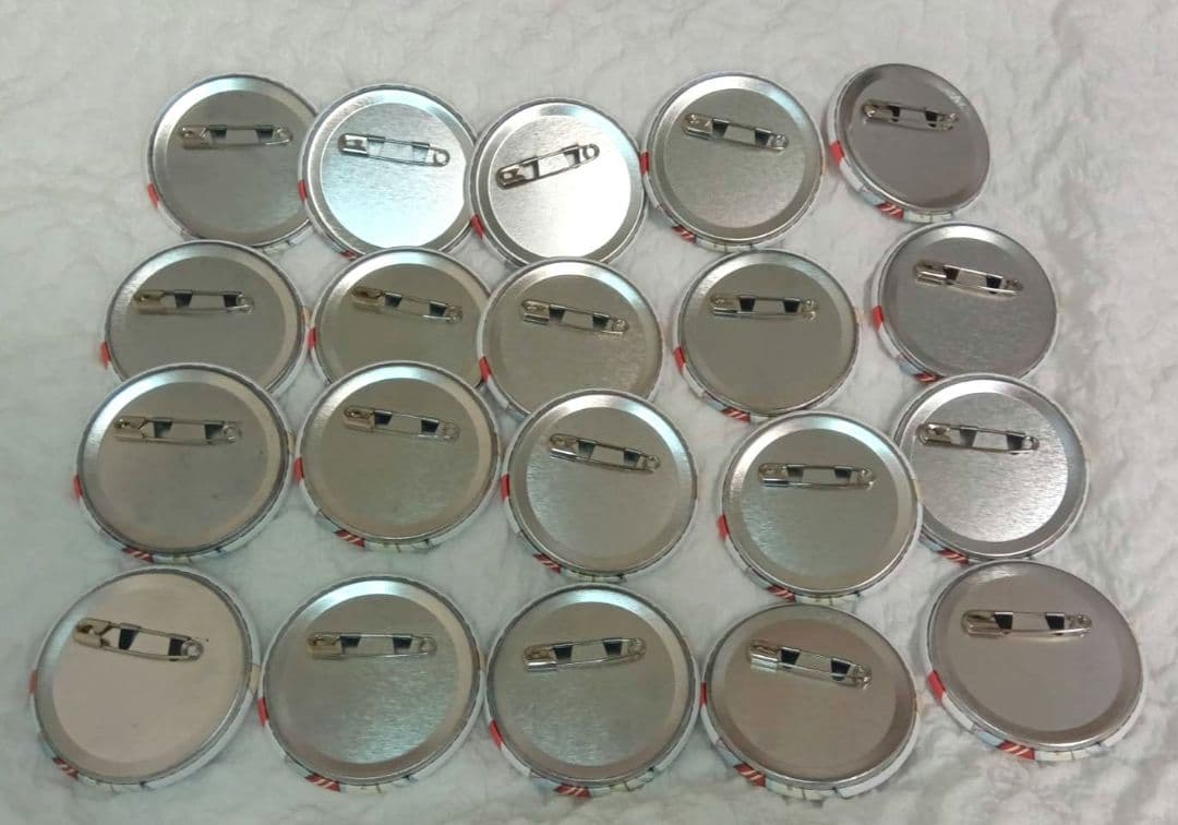 すとぷり　莉犬くん　マリン　缶バッジ　20個セット