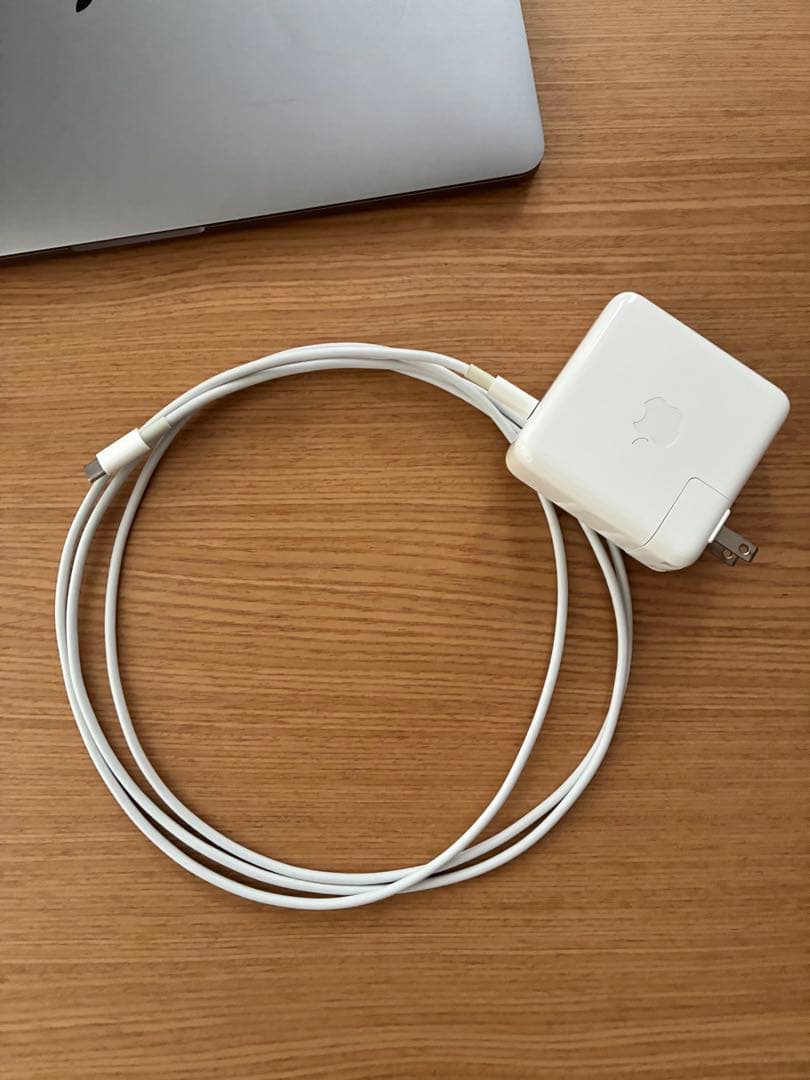 し*ー様 Apple MacBookPro 13 2017 i5/8G/256G