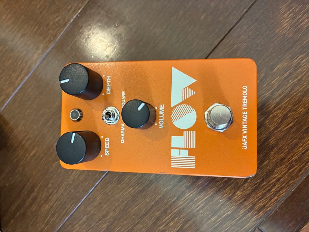 UAFX Flow Vintage Tremolo トレモロ