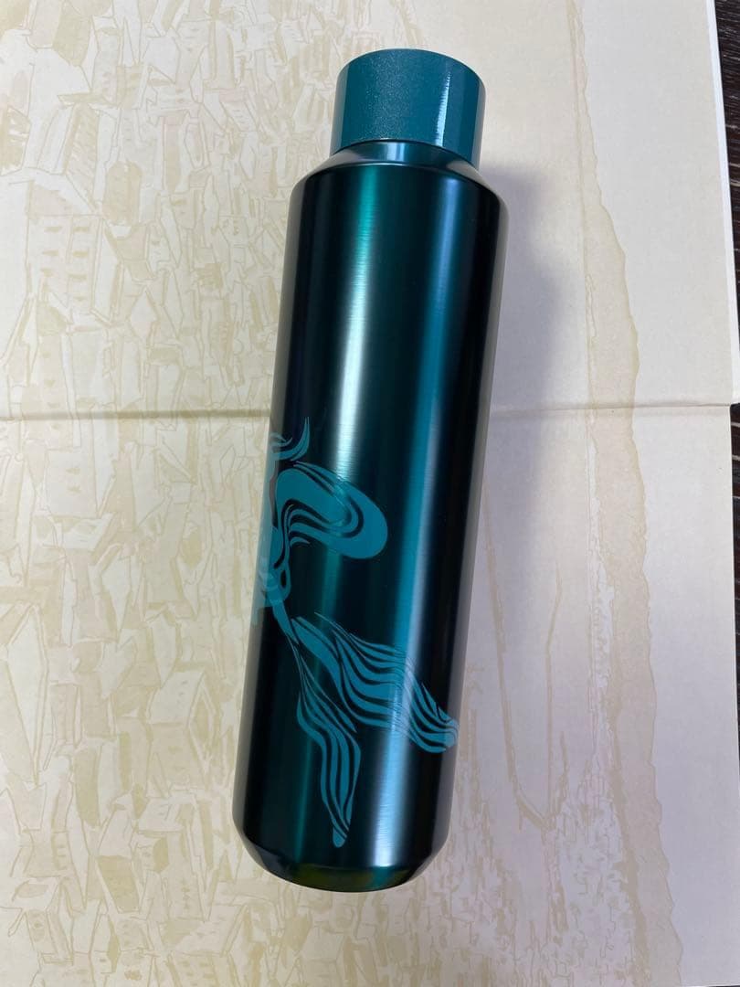 スターバックス真空断熱水筒