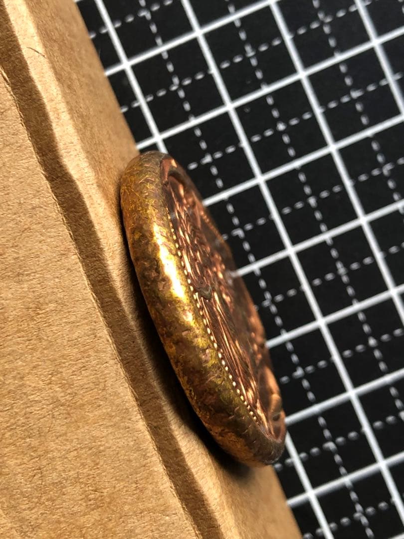 N2506【ギリシャ】金色　硬貨　古銭　　メダル