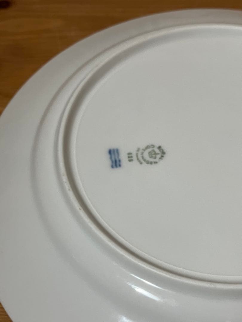 【ロイヤルコペンハーゲン】ホワイトフルーテッドハーフレースプレート25cm 4枚