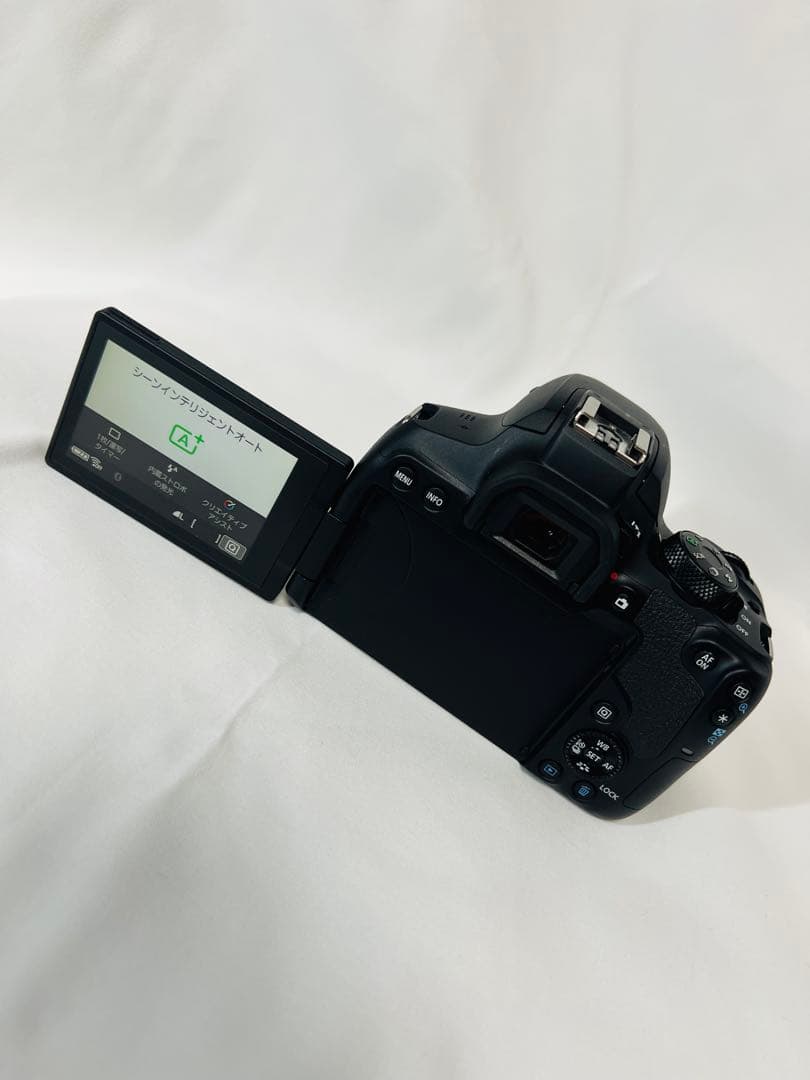 【美品】Canon EOS Kiss X10i ボディ 管理：#CAM001
