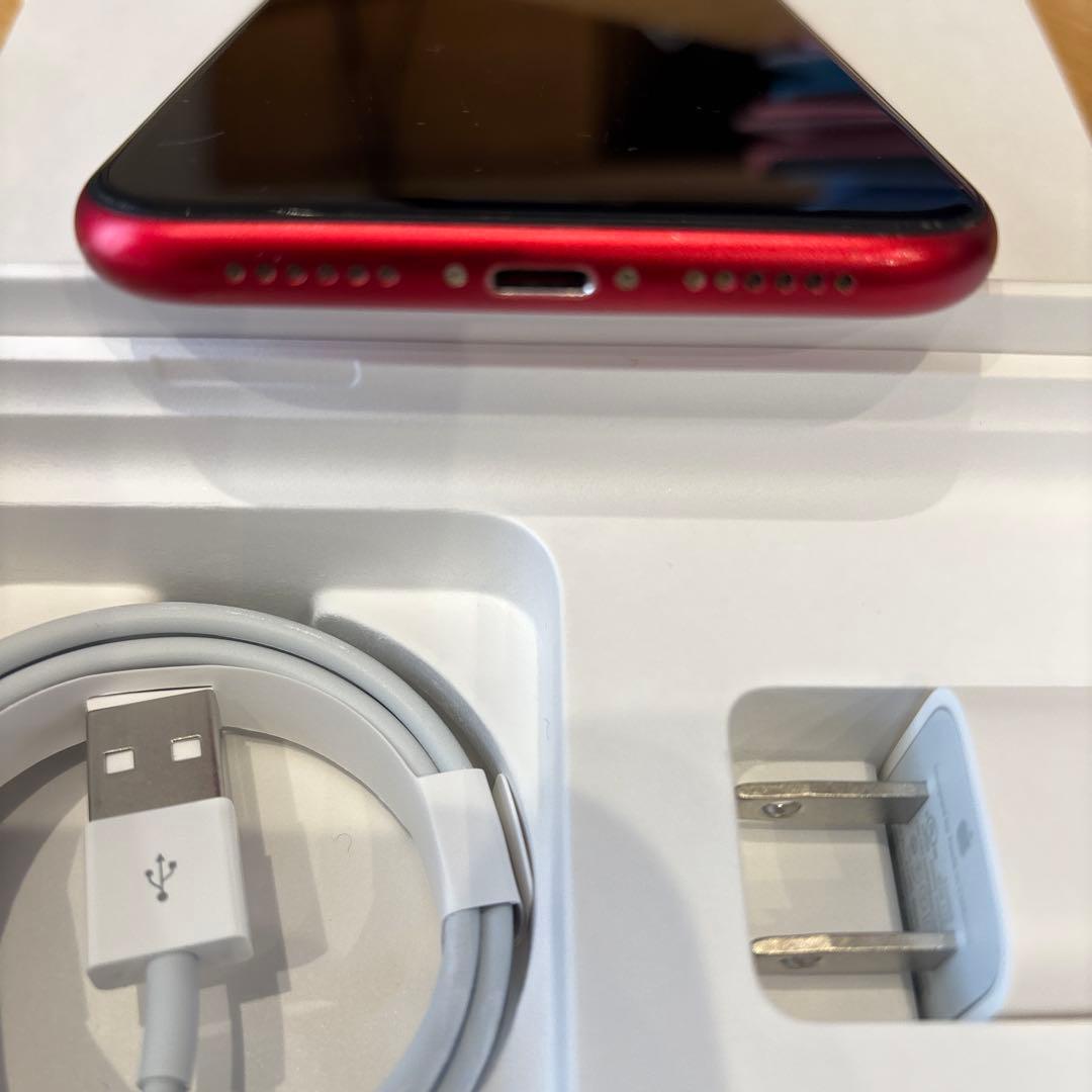 iPhone XR レッド　128GB SIMフリー　バッテリー79%