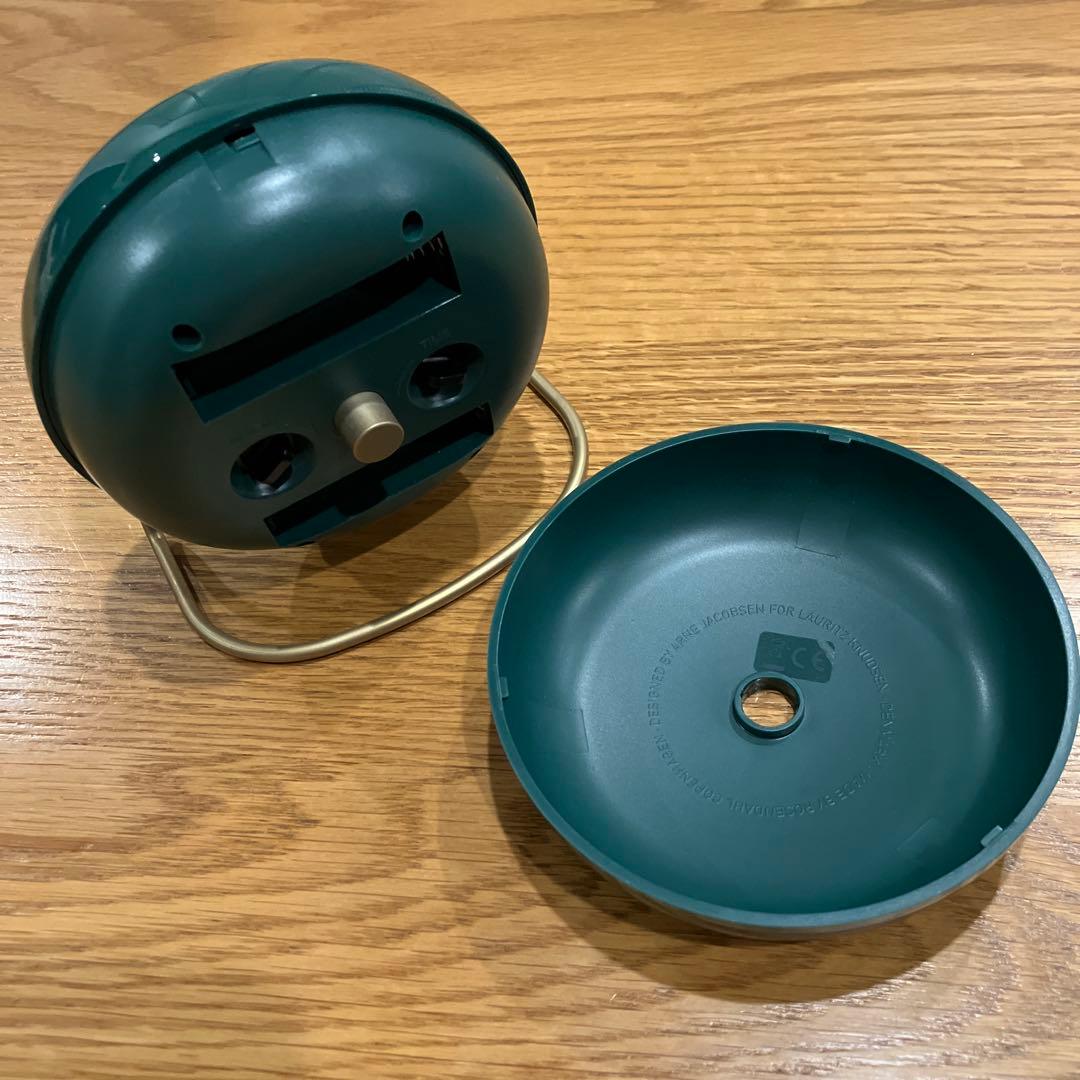 【訳あり・アルネヤコブセン】ステーション　レーシンググリーン　置時計　不動