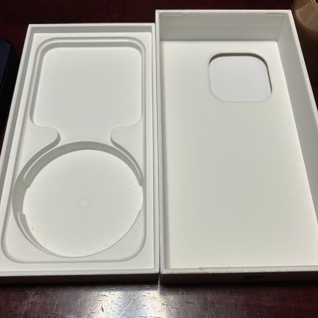 iPhone 15 Pro ブルーチタニウム 本体　iFace ケース付き