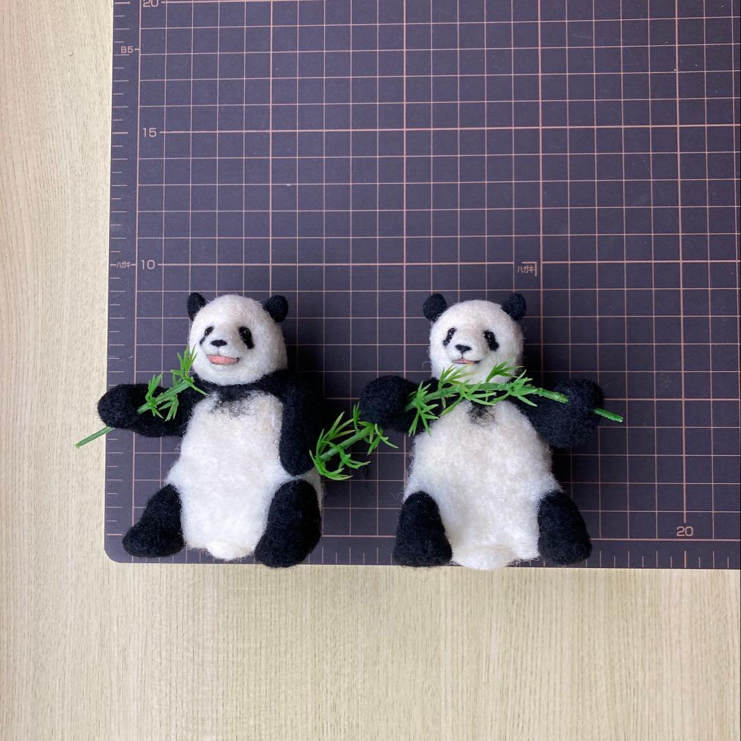 ロ*チ様 羊毛フェルト　パンダ　双子　シャオレイ　ぬいぐるみ 置物 オブジェ ミ