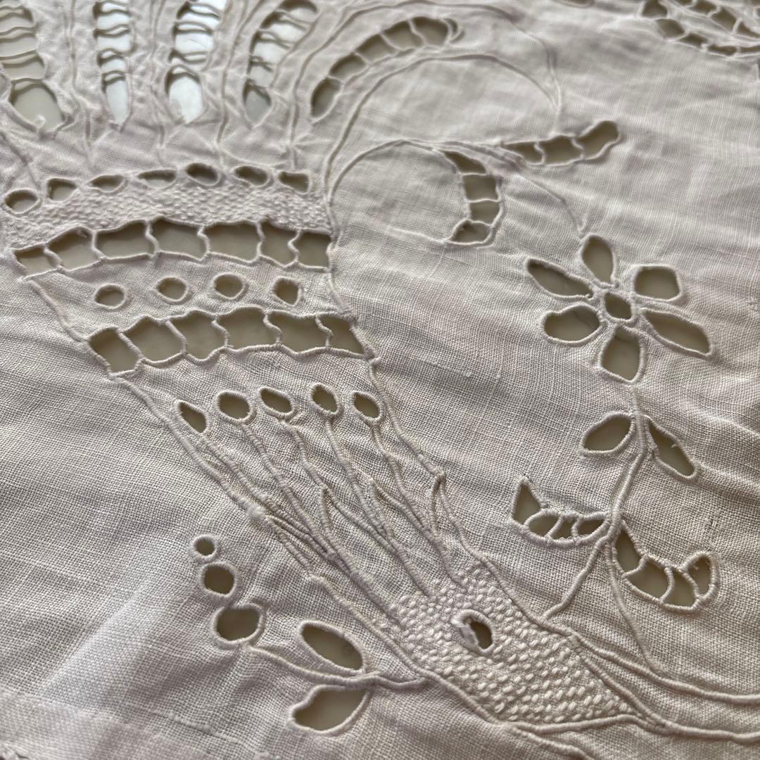 フランス　アンティーク　棚飾り布　レース生地　リネン　手刺繍