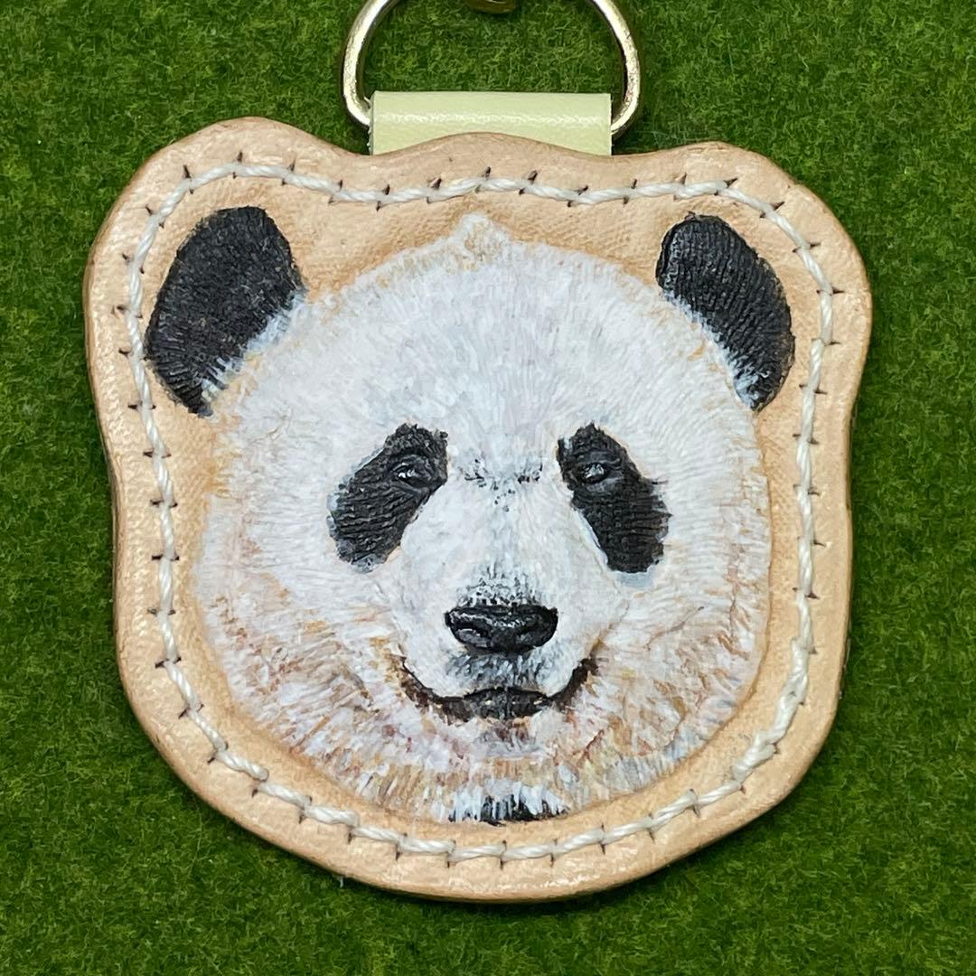 パンダのキーホルダー