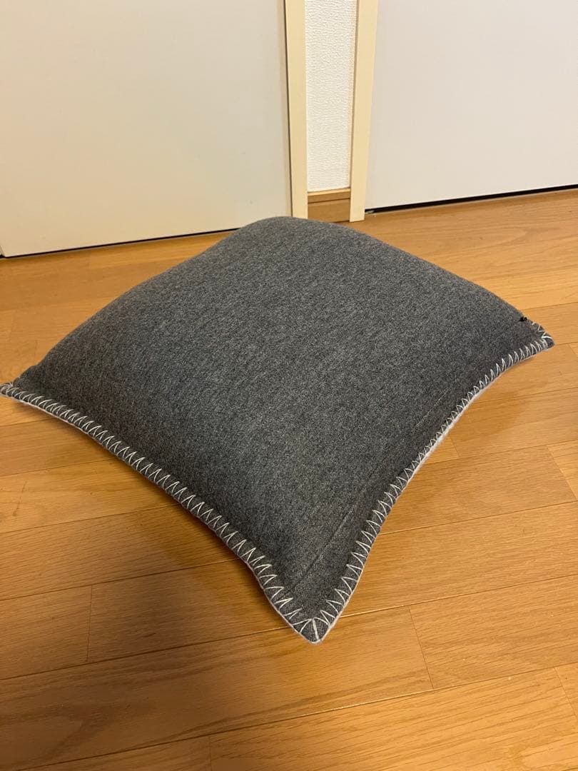 展示品CARTIER カルティエ パンテール ウール カシミア クッションF2