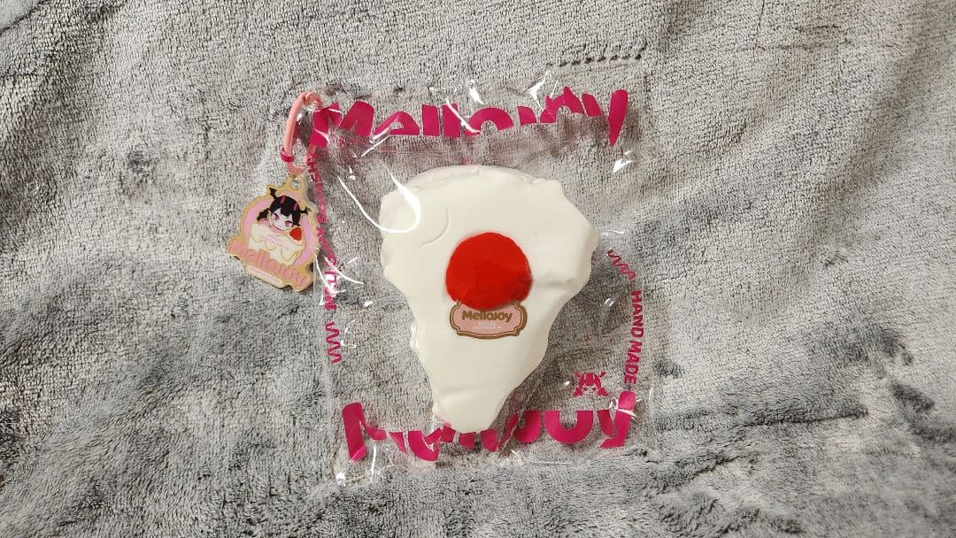 【ほぼ新品未使用】MelloJoy メロジョイ いちごショートケーキ スクイーズ