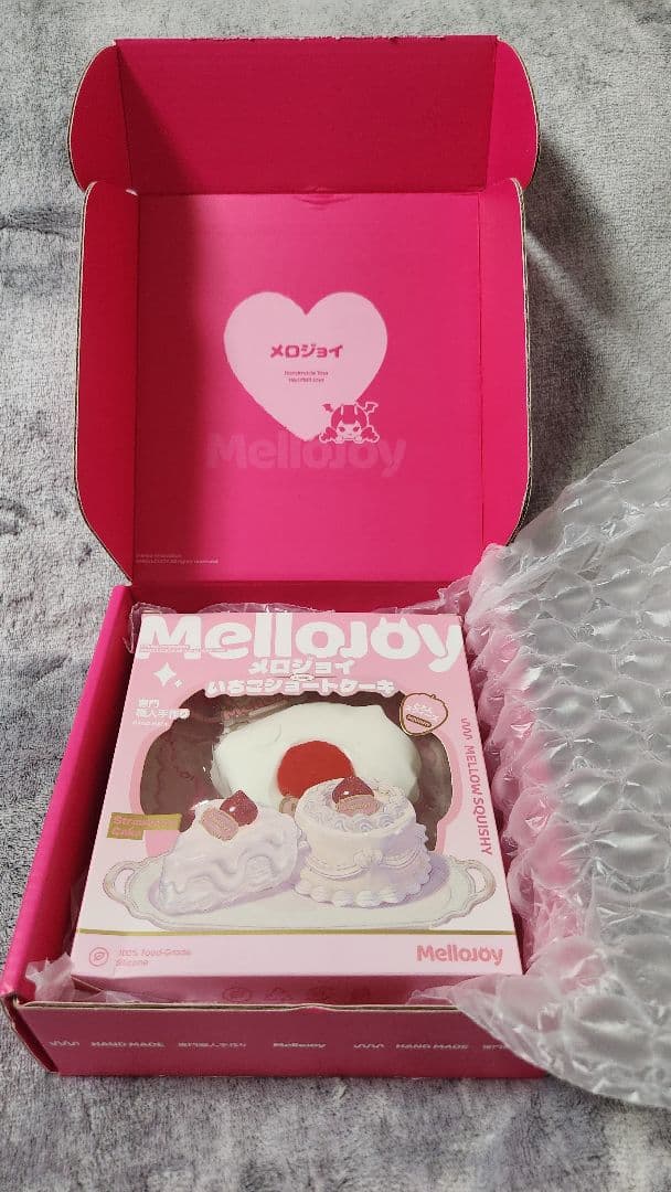 【ほぼ新品未使用】MelloJoy メロジョイ いちごショートケーキ スクイーズ