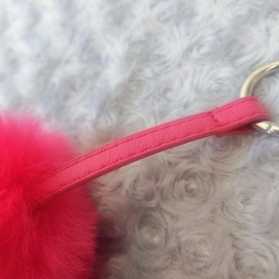 BIGBANG G-DRAGON ジヨン　ファーチャーム　ピンク