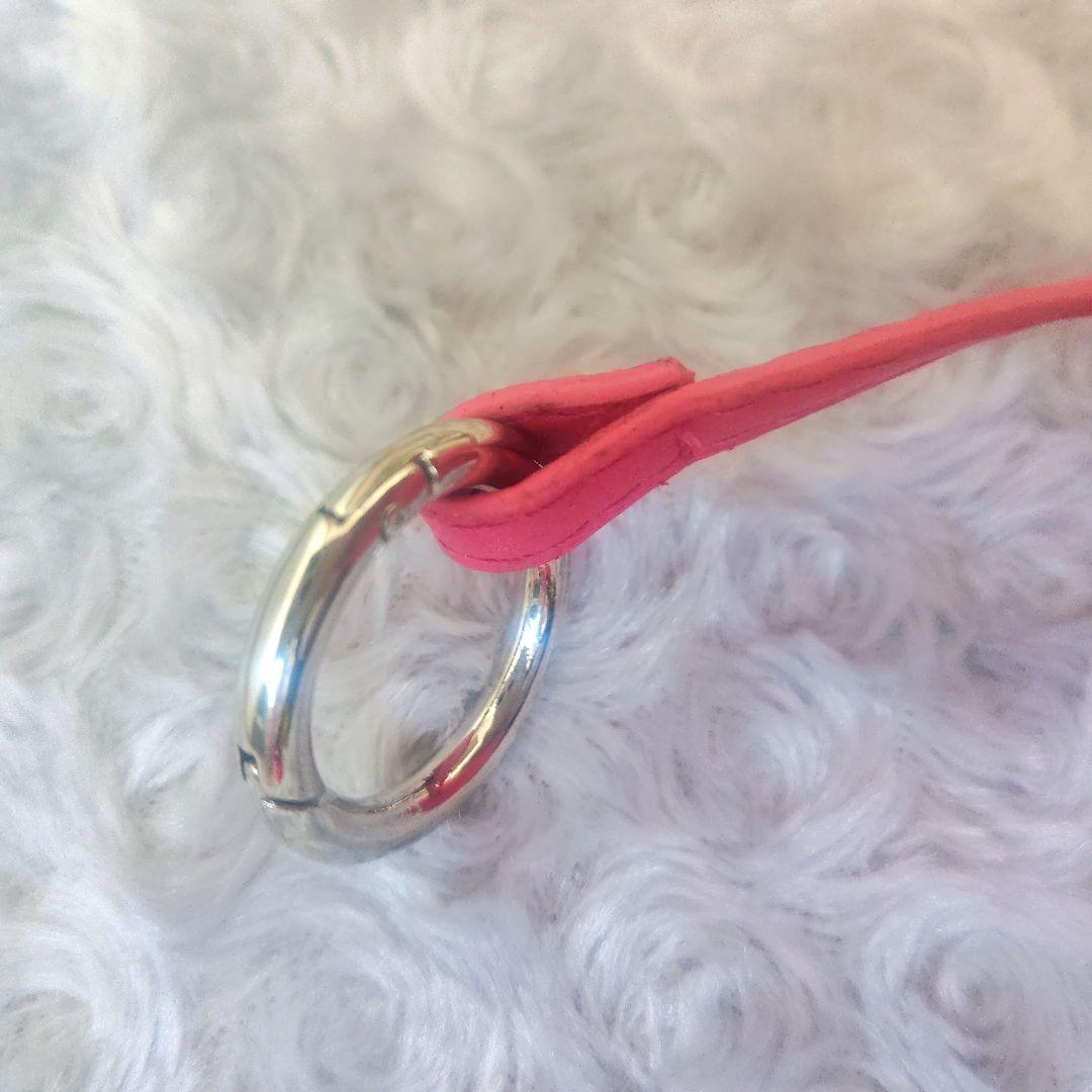 BIGBANG G-DRAGON ジヨン　ファーチャーム　ピンク