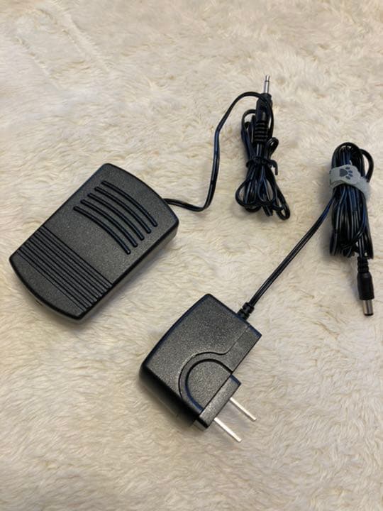 可愛いこれ一台　コンパクト　ミシン　ベージュグレージュ