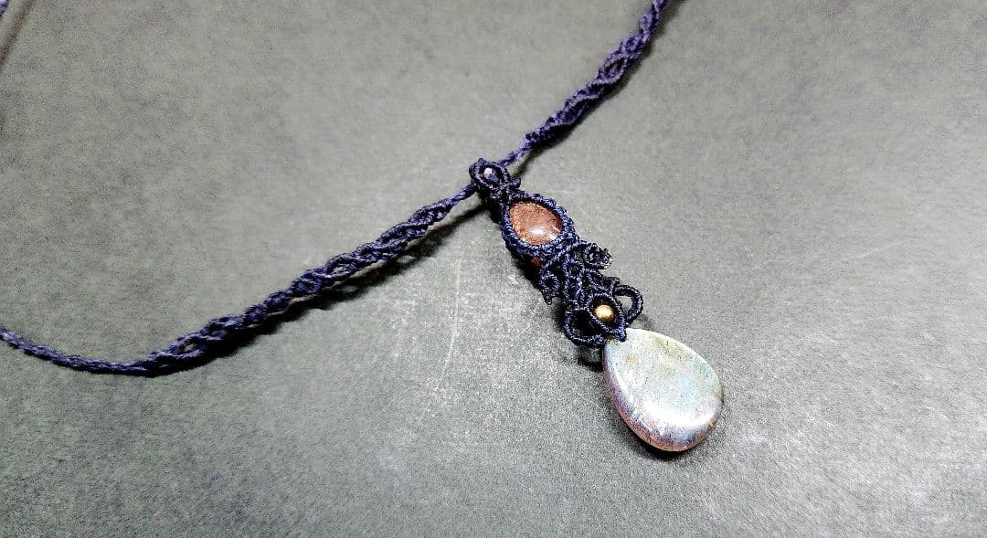 【癒し】　ラブラドライト　サンストーン　　ネックレス　n28