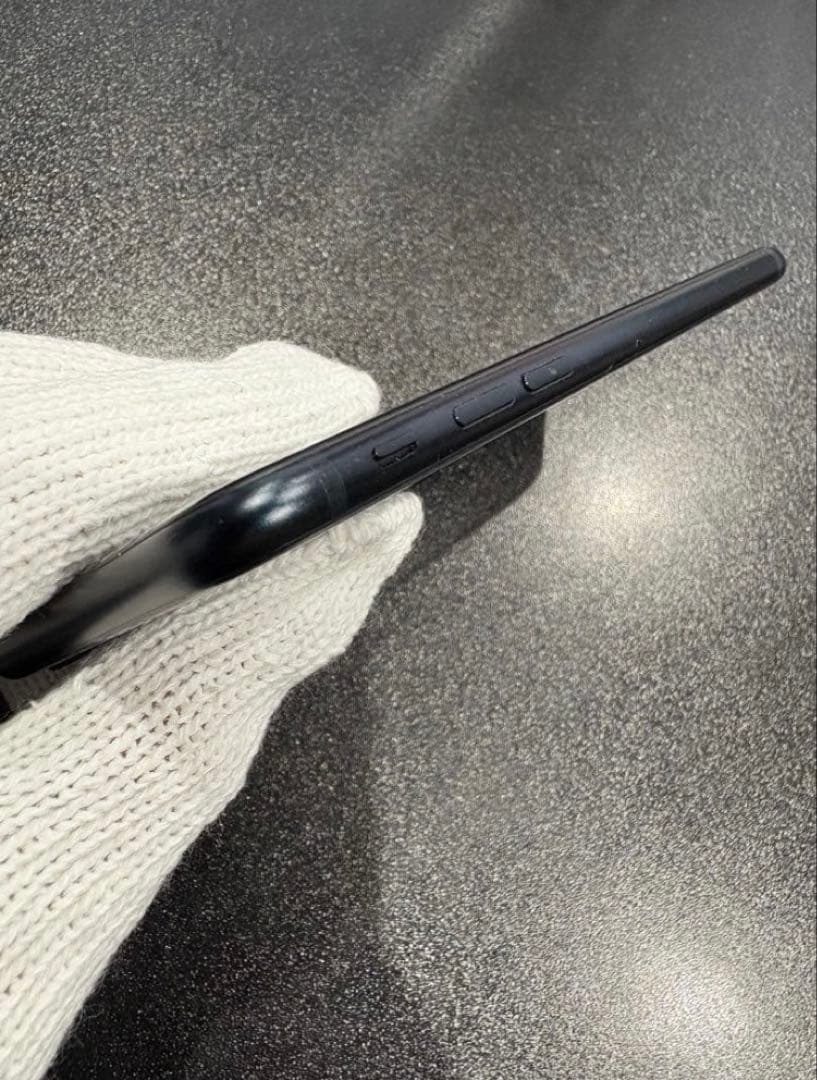 Apple iPhone SE (第3世代) ミッドナイトSIMフリー256GB