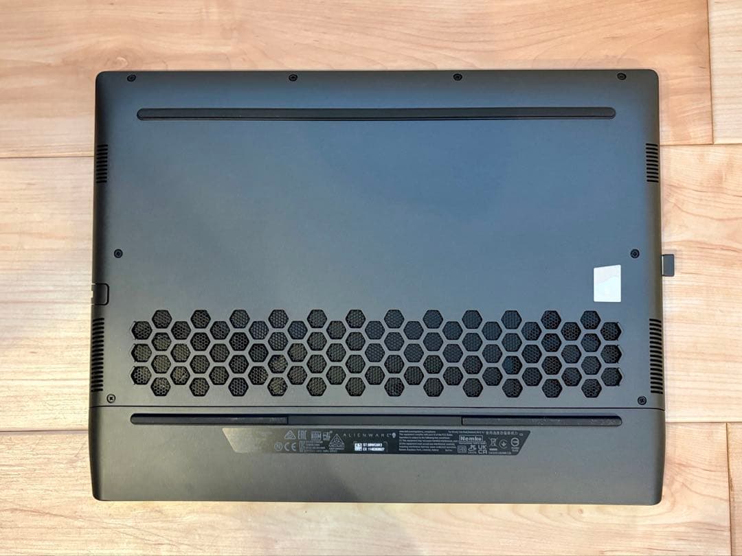 Alienware m15 R7 RTX3070Ti 32GB 美品