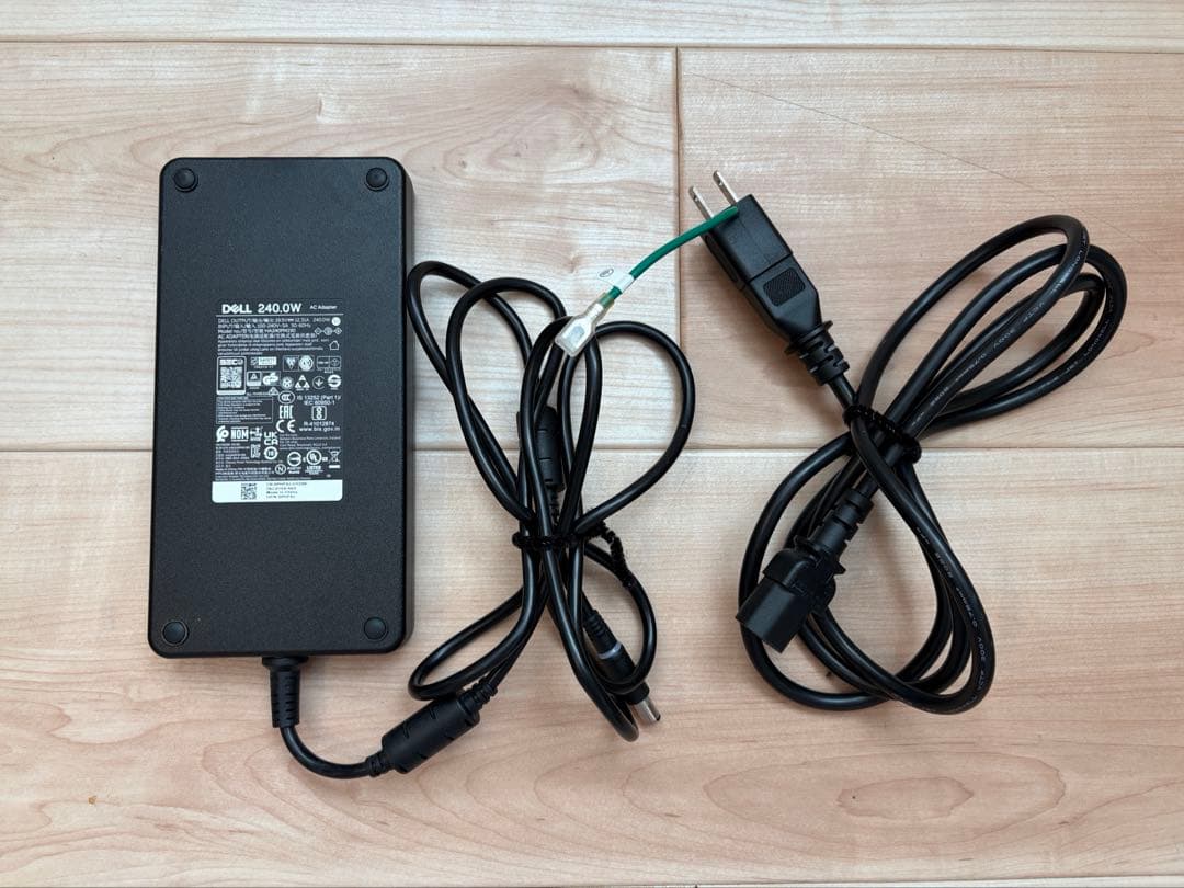 Alienware m15 R7 RTX3070Ti 32GB 美品