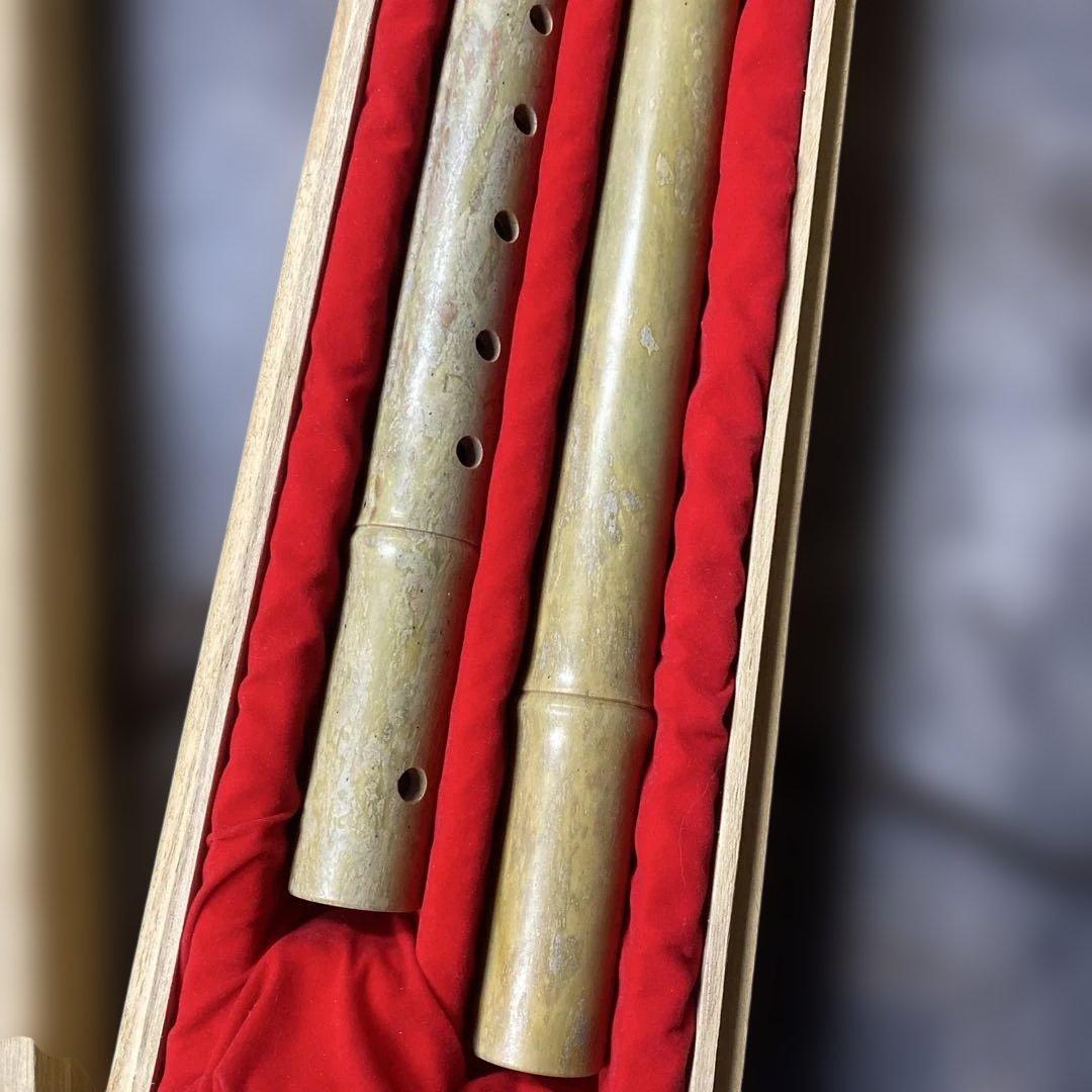 希少美術工芸 玉笛 二本組 木箱入り 天然石 玉製 吐金工藝