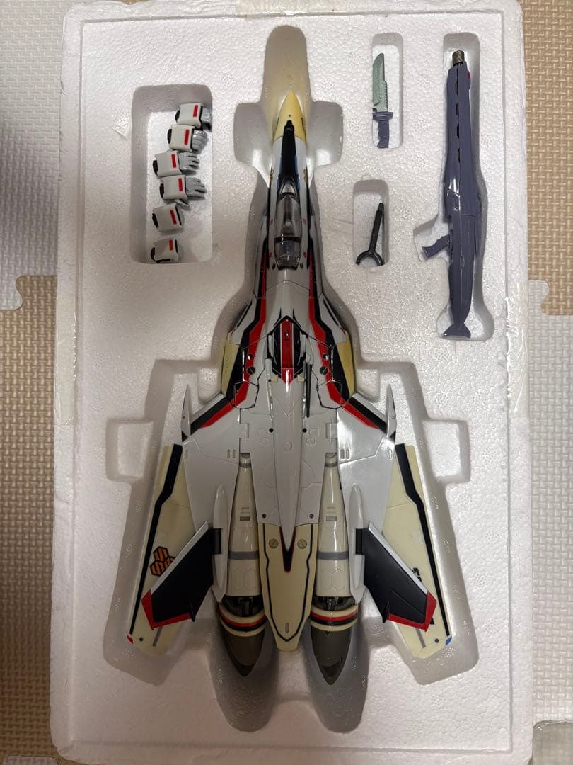 DX超合金VF-25Fトルネードメサイア（アルト機）旧バージョン