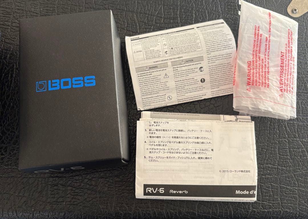 美品 BOSS RV-6 リバーブ 箱付き