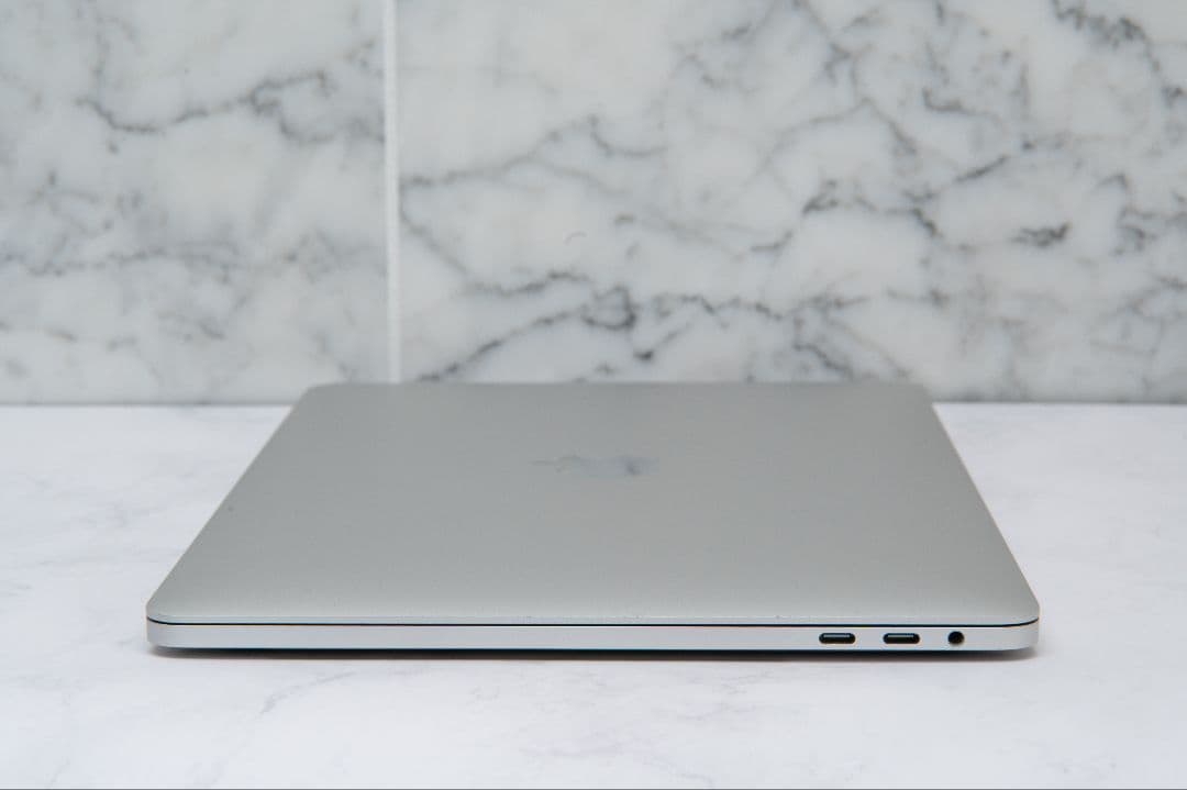 ふ*ゅ様 MacBook Pro 2018 i7/16GB/1TB 13インチ