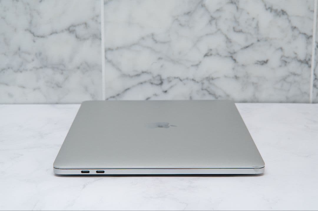 ふ*ゅ様 MacBook Pro 2018 i7/16GB/1TB 13インチ