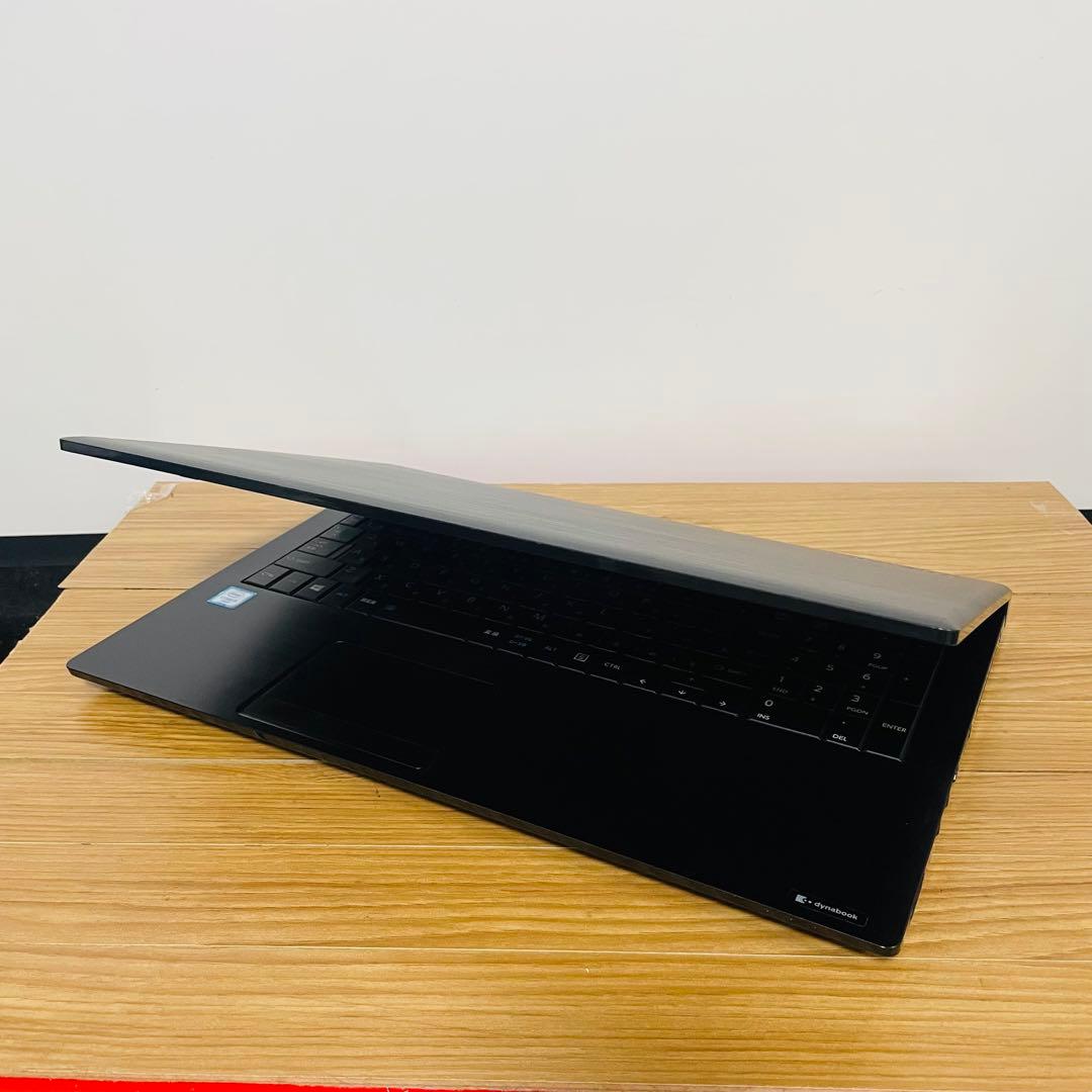 快適　薄型i5東芝ブラックSSDノートパソコンWindows11 オフィスDVD