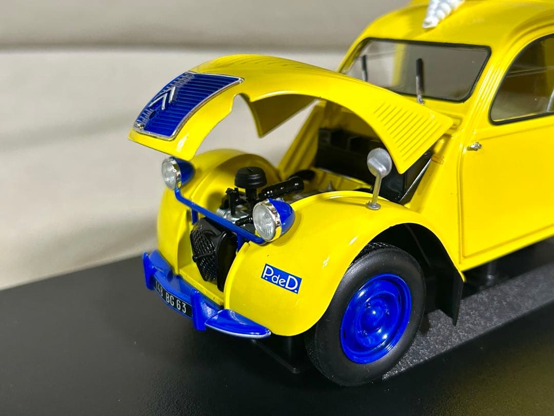 ノレブ1/18 絶版希少シトロエン2CV ミシュランサービスバンミニカー