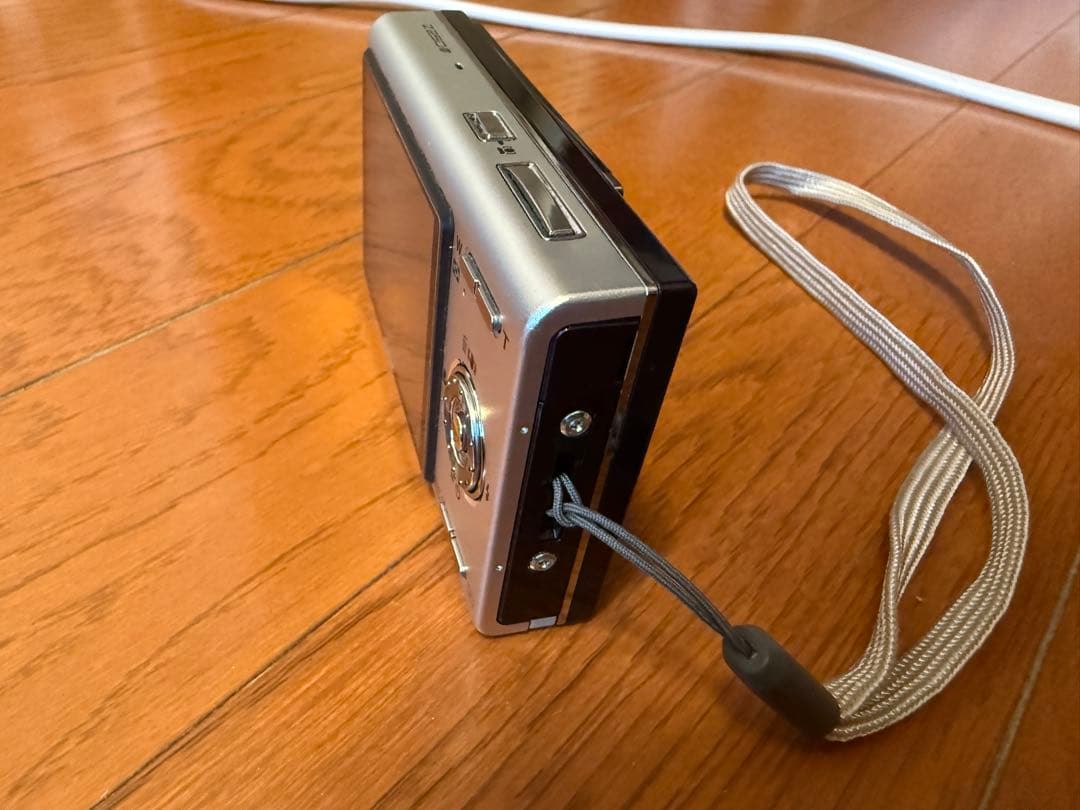 Fujifilm FinePix Z 10.0MP 5倍ズーム※動作未確認※