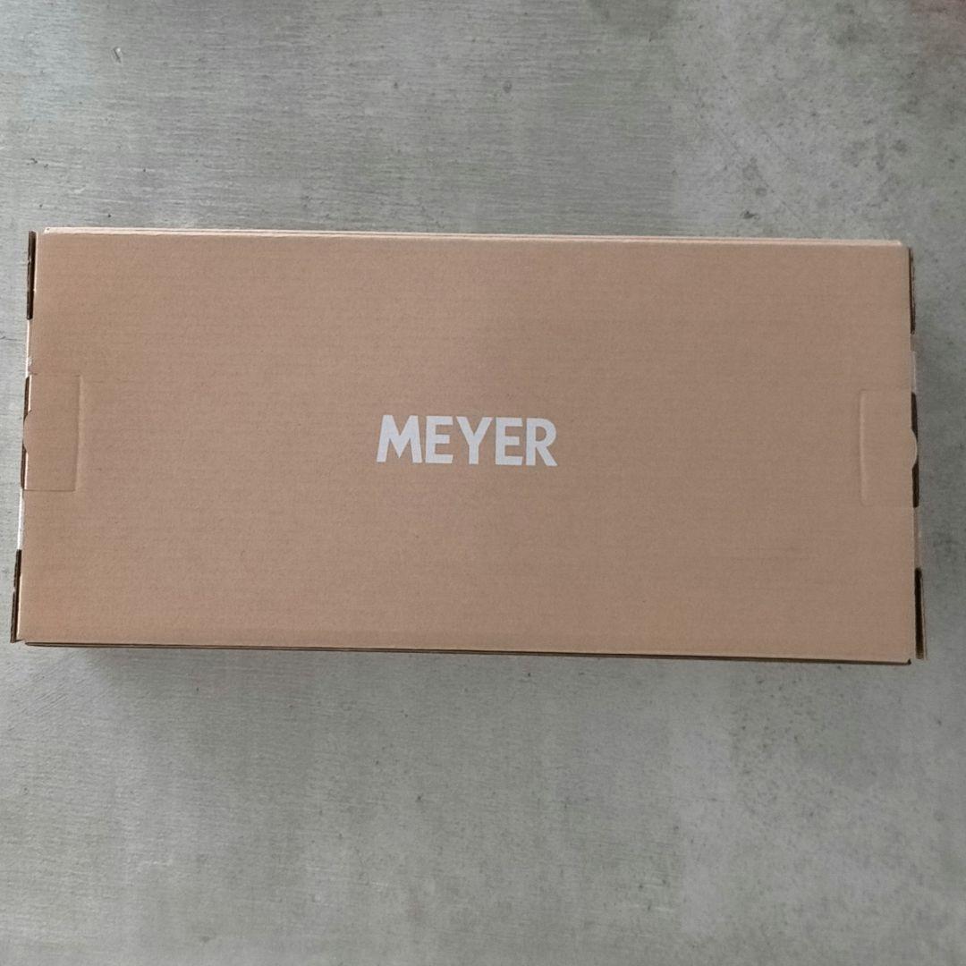 MEYER ホワイトスチール 18cm 蓋付 エッグパン マイヤー