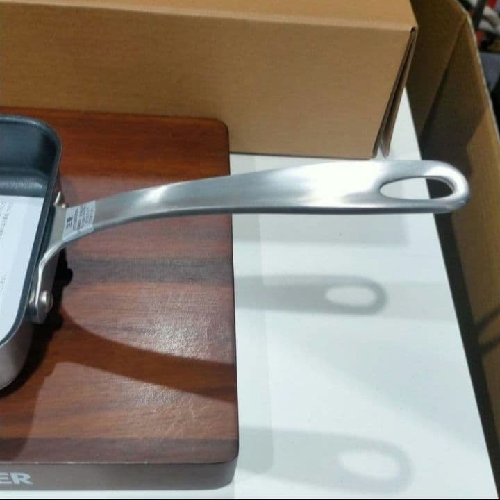 MEYER ホワイトスチール 18cm 蓋付 エッグパン マイヤー